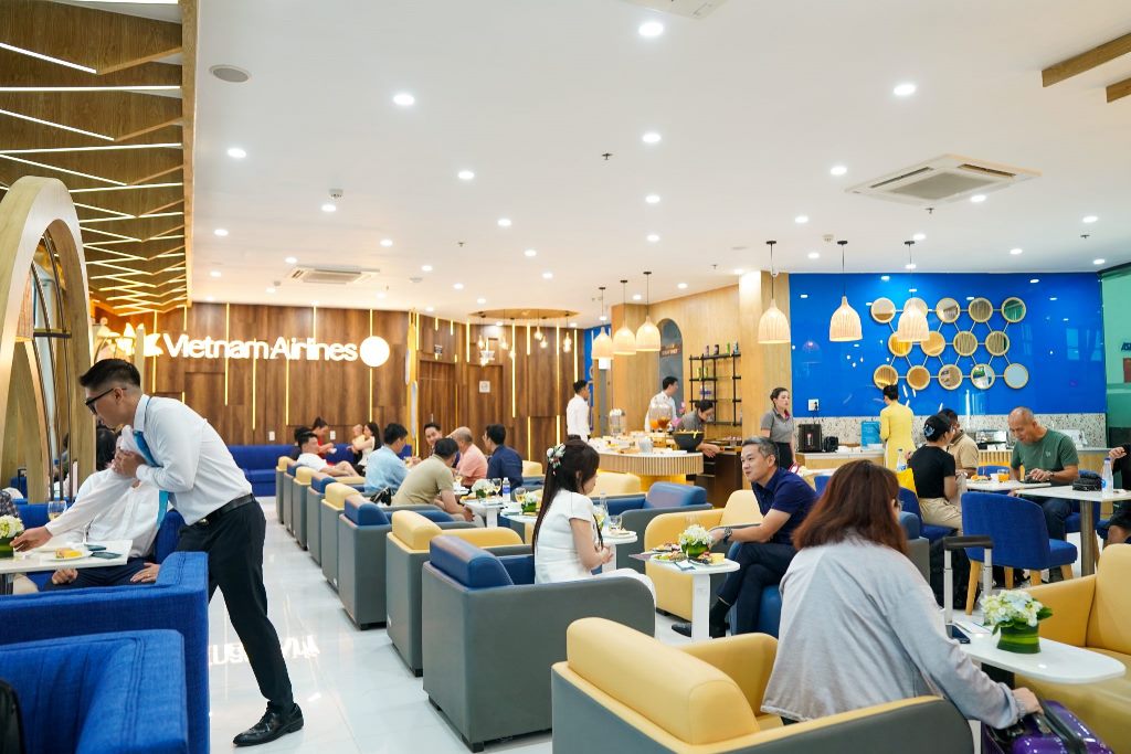 Khai trương phòng khách Bông Sen tại Quy Nhơn